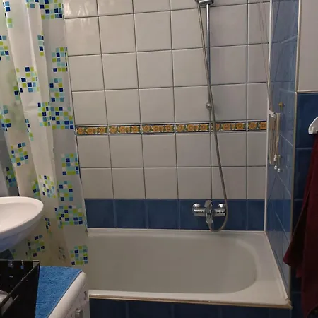 Dwupokojowe Mieszkanie 36 M 2 Z Balkonem Apartment