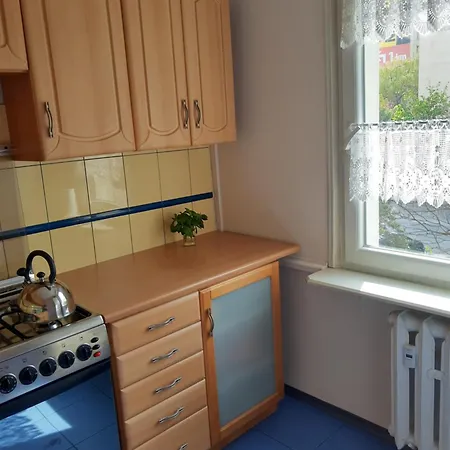 Dwupokojowe Mieszkanie 36 M 2 Z Balkonem *