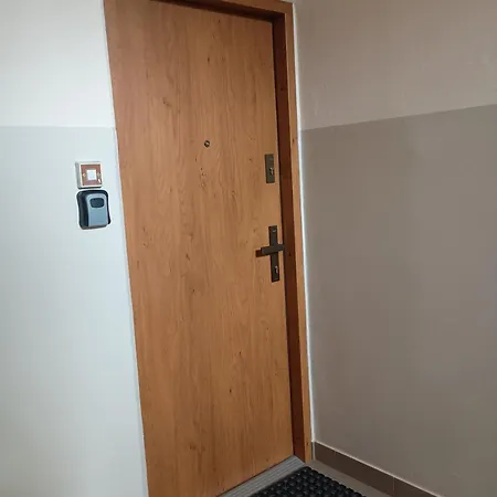 Apartament Dwupokojowe Mieszkanie 36 M 2 Z Balkonem *